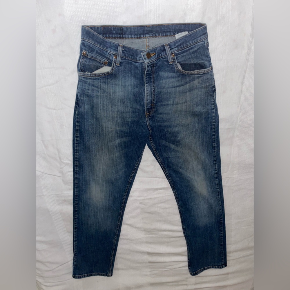 Wrangler Blue Straight Leg Jeans with Contrast Stitching